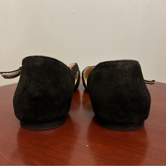 Vegan Suede Black T-Strap Flats, size 39 - Picture 6 of 9